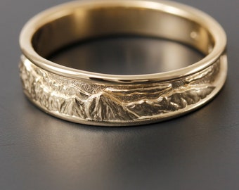 Haleakalā Volcano 14k Gold Wedding Band: Landscape Ring