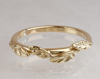 14k Gold Leaf Wedding Band, Nature Inspired Ring
