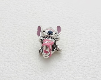 Charm de pastel de cumpleaños con puntada de plata esterlina / Cuenta Pandora de Disney
