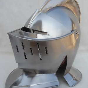 Medieval Dark Souls Helmet, Elite Knight Armor, Closed Helmet Cosplay, Wearable Fantasy Helmet, Dark Souls Cosplay Armor