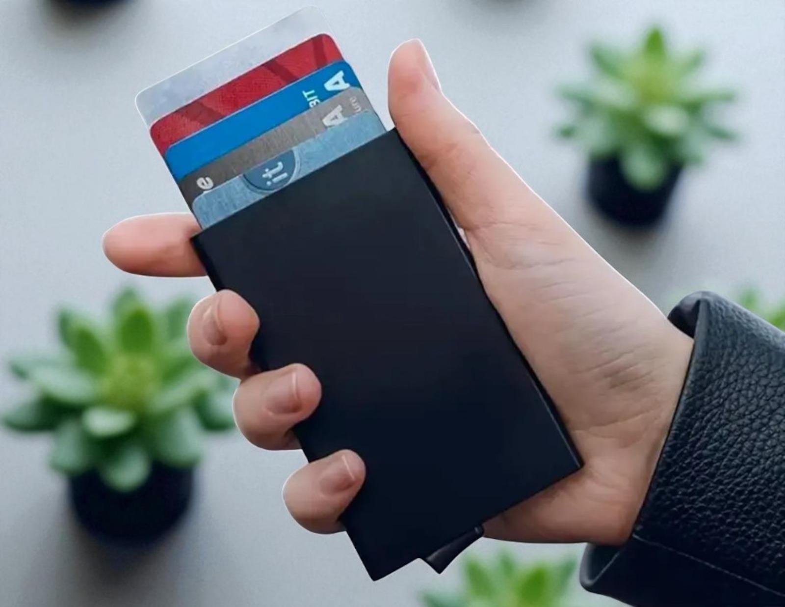 Argos Card Argos Phone Holder Running Leather Metal Credit Card