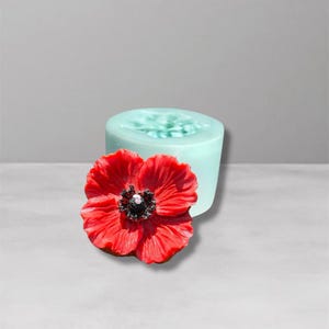 Realistic Poppy Flower Silicone Mold 3D Floral Mold for Candle Making, Soap, Resin Plaster Clay Detailed Botanical Bloom for Handmade Crafts
