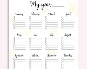 Puede incluir: Un planificador anual imprimible con fondo blanco y detalles de hojas amarillas. El planificador incluye secciones para cada mes, con espacio para escribir notas. El texto incluye "My year" y los nombres de los meses.