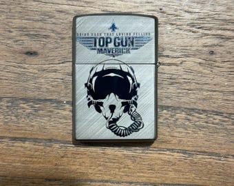 Anpassad lasergraverad Zippo-tändare – Gundam-tema, 5-sidig design