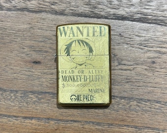 Anpassad lasergraverad mässings-Zippo-tändare – One Piece-tema, dubbelsidig design