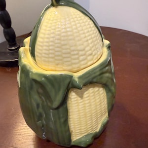 Shawnee Pottery Corn King Cookie Jar—Charm with a Kernel of Fun