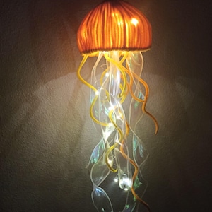 Jellyfish made of pipe cleaners with LED as lamp, night light, decoration