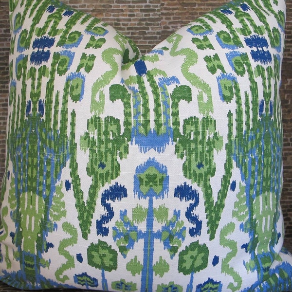 Designer Pillow Cover, Lacefield, Ikat, Kelly Green