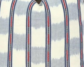 Designer kussenhoes, Schumacher, Faye Ikat, Chambray blauw en rood