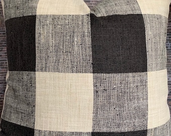 Designer Pillow Cover Lumbar - Plaid Large Gingham Black