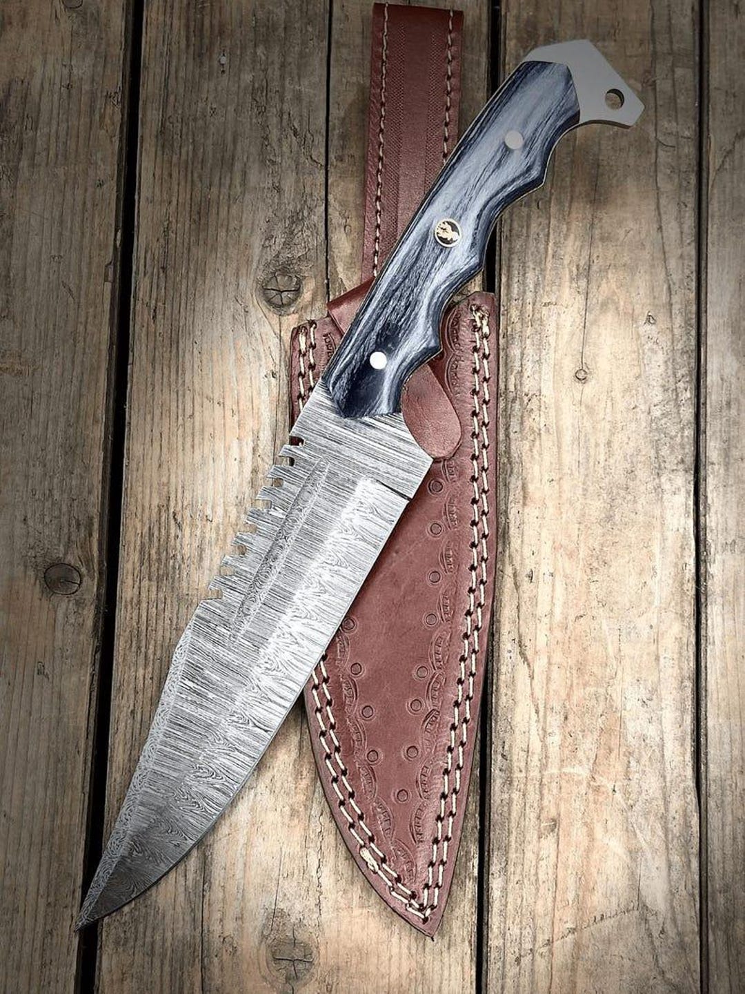 Premium Handmade Damascus Bowie Knife for Outdoor Adventures