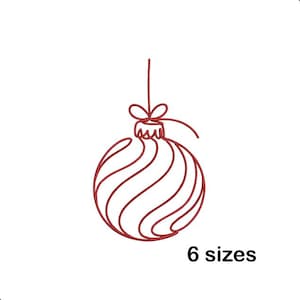 Puede incluir: Un diseño de adorno navideño rojo con un patrón en espiral, suspendido por una cuerda y un lazo. El texto "6 tamaños" se muestra debajo del adorno. El diseño es un dibujo lineal sobre un fondo blanco.