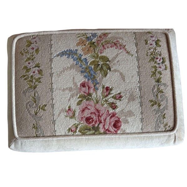 Vintage Floral Needlepoint Footstool Rose Tapestry Wood Turned Legs Bench
