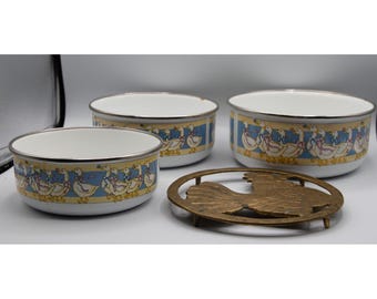 Vintage M Kamenstein geëmailleerde nestschalen 1987 ganzenset met onderzetter