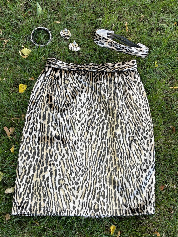 Vintage Original Home Sewn Faux Fur Skirt - Medium