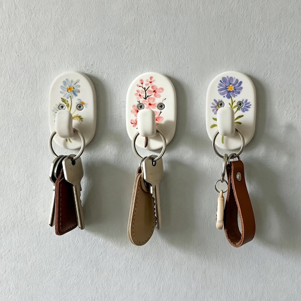 Handmade Ceramic Key Holder, Hand-Painted Birth Flower Wall Hooks, Floral Key Rack, Entryway Organizer, Cute Key Hanger, Housewarming Gift