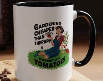 Divertida taza de jardinería personalizada. Regalo de humor para jardineros. La jardinería es más barata que la terapia. Todo el mundo come tomates.