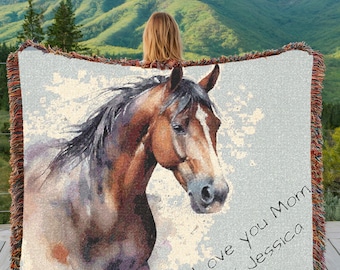 Manta personalizada para el Día de la Madre con tu nombre, retrato de caballo, manta tejida, regalo ecuestre para mamás de caballos, manta para establo.