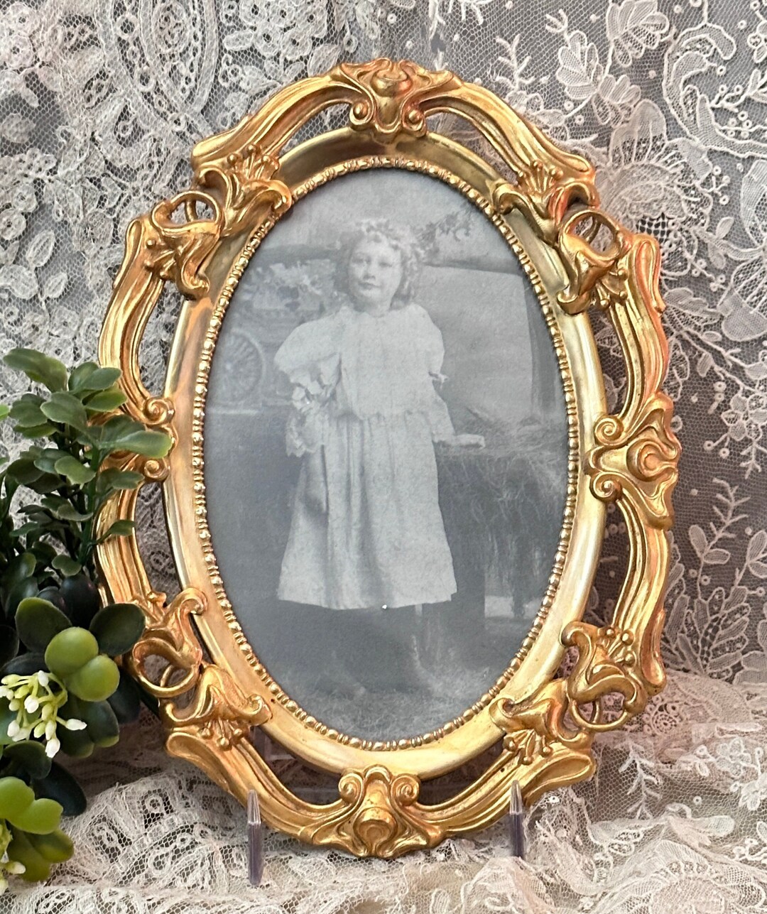 Antique Oval Brass Frame With Lilies, 4 X 6 Ornate Art Nouveau Oval