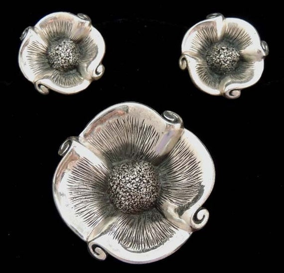 TORTOLANI Poppy Brooch Set, Vintage Tortolani Pop… - image 2