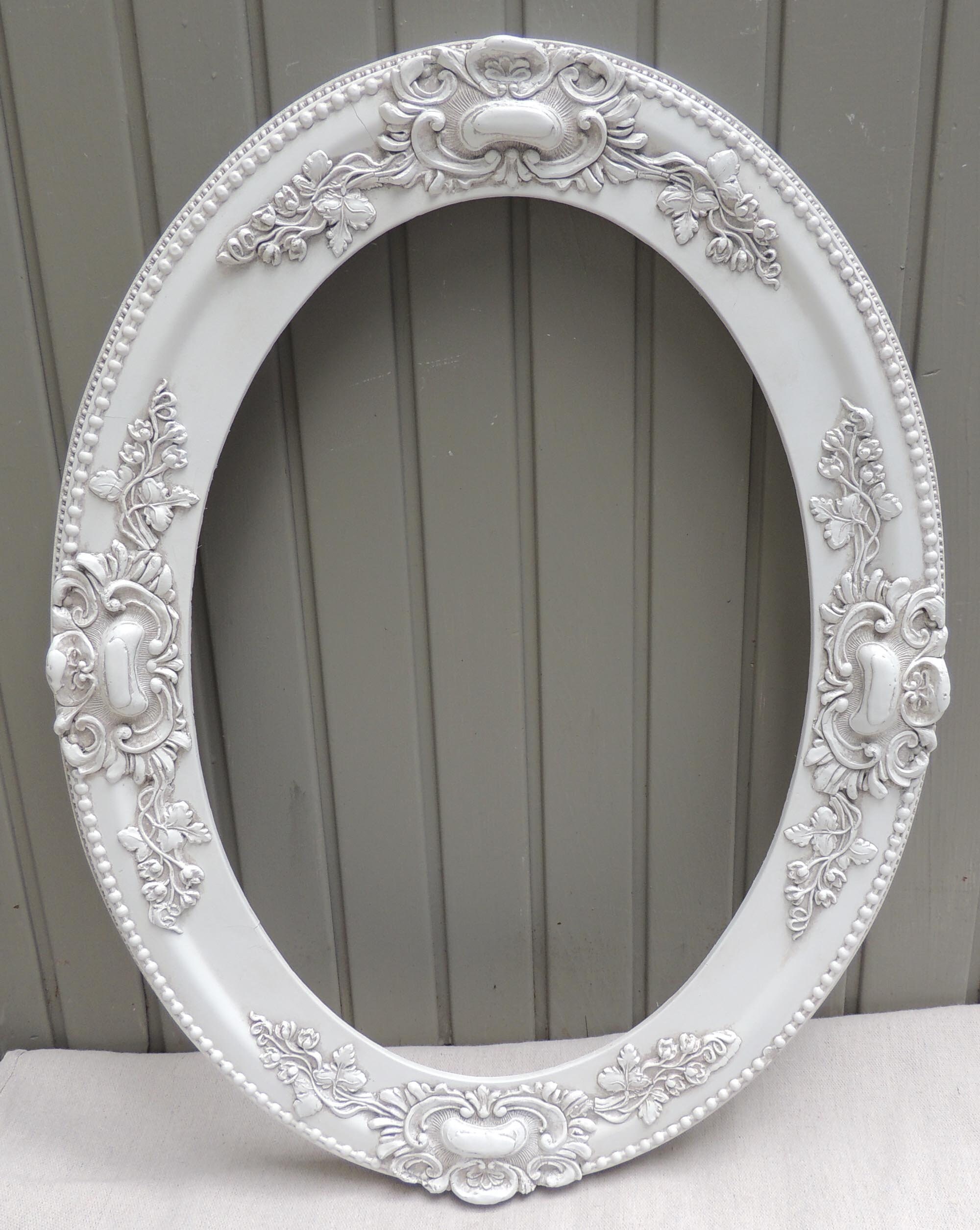 Antique 14x20 White Oval Picture Frame 14 x 20 White Oval Etsy