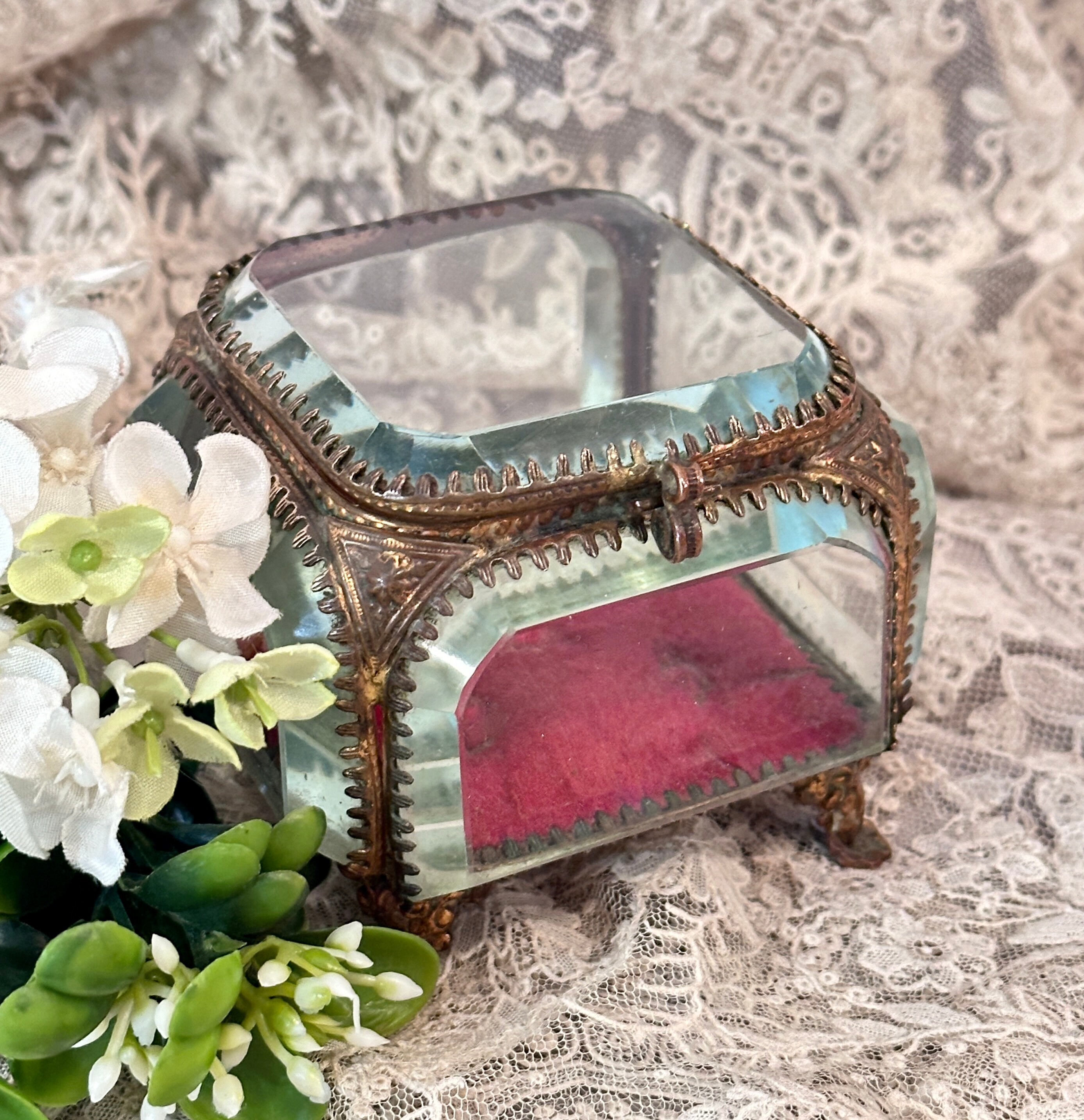 French outlet ring box