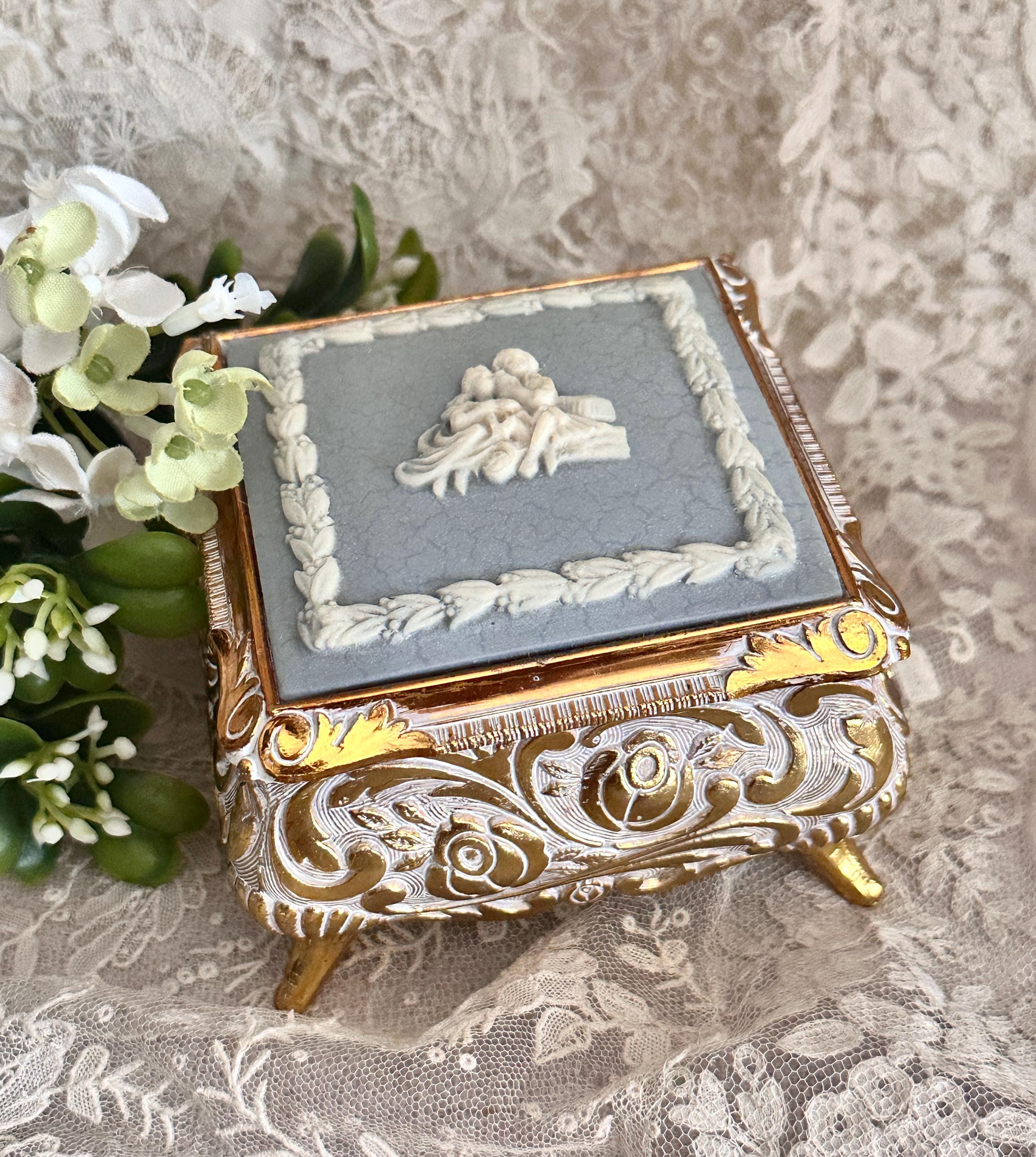 Vintage Sankyo Musical Jewellery Box - Etsy