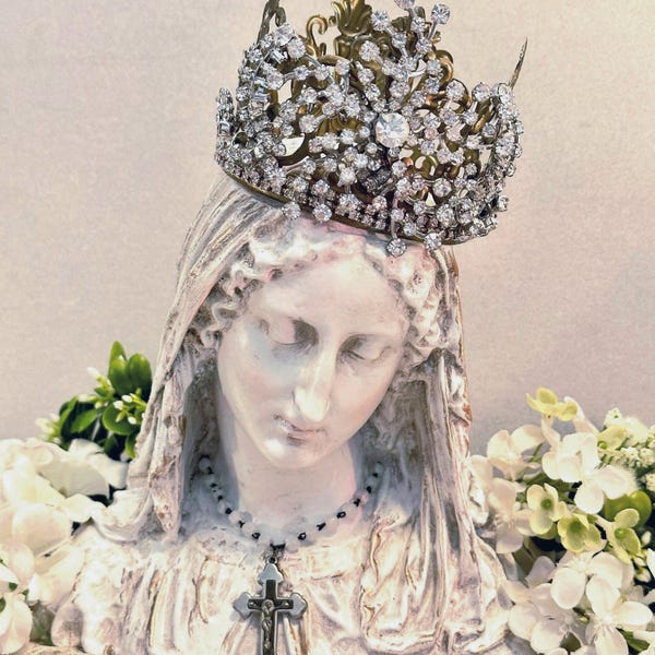 Virgin Mary Bust With Crown, Virgin Mary Statue with Crown, Madonna Head with Crown, Religious Decor, Spiritual Decor, Mother Mary Figure