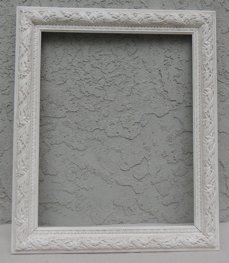 Ornate White Frame Vintage 16 X 20 Picture Large Image 0