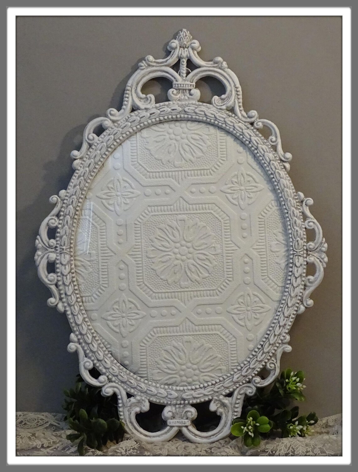 Vintage 9 x 12 Oval Frame 9x12 Ornate White Oval Metal Frame Etsy