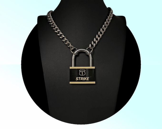 40mm Custom Puppy Play Padlock Necklace With Chain.