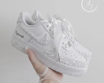 TAILLE JEUNESSE - baskets de mariée de mariage personnalisées - baskets de mariage Air Force 1 - chaussure de mariage pour la mariée - toutes les perles blanches