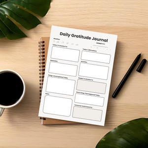 Daily Gratitude Journal with Guided Prompts - Boost Happiness & Mindfulness - Perfect for Personal Growth, Reflection,  Self-Care
