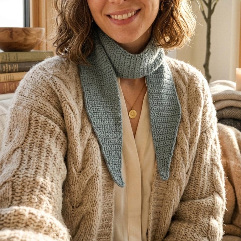 Sophie Scarf Crochet Pattern PDF, Beginner Mini Shawl (Digital Download)