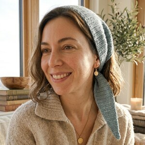 Sophie Scarf Crochet Pattern PDF, Beginner Mini Shawl (Digital Download)