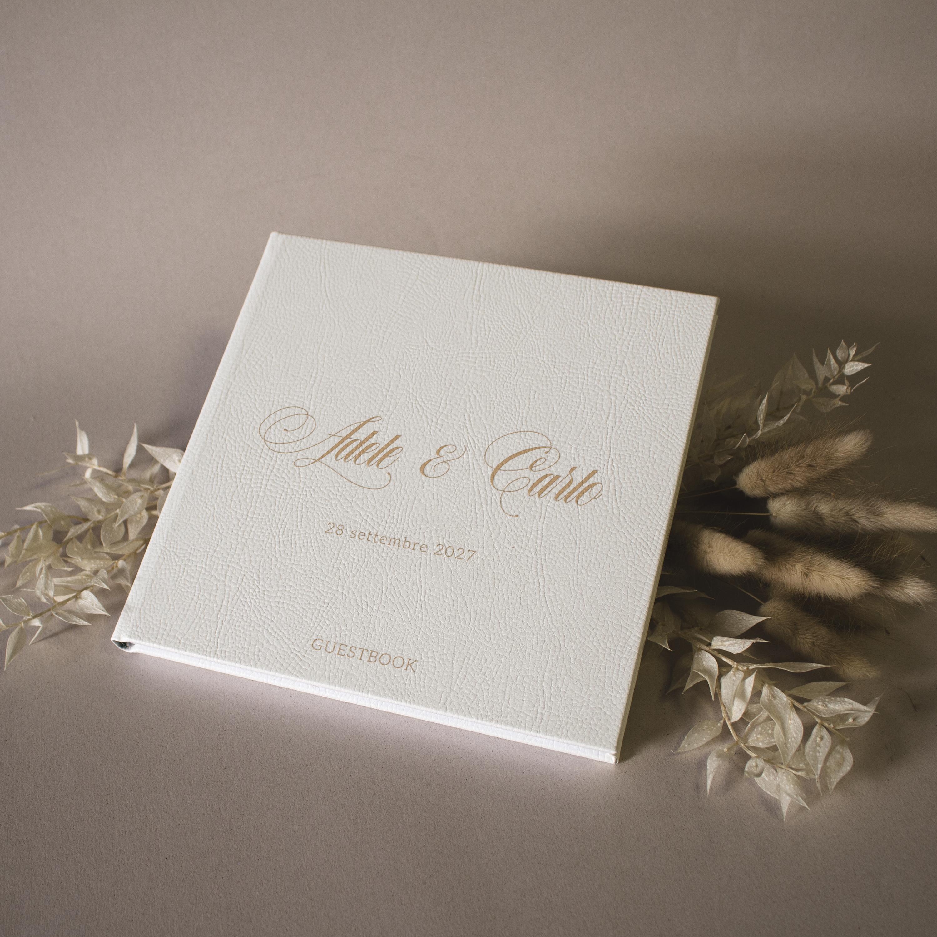 Album fotografico in legno con nomi e data / Guest book matrimonio con scritta calligrafica personalizzabile - Italia