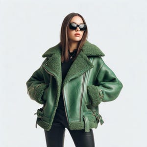 Women’s Green Leather Bomber Jacket – Shearling Aviator Flight Coat with Faux Fur Lining – Winter Pilot Outerwear Gift