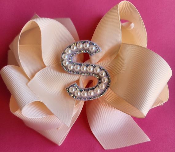Cream Boutique Hair Bow: Pearl Initial, 6 Inch