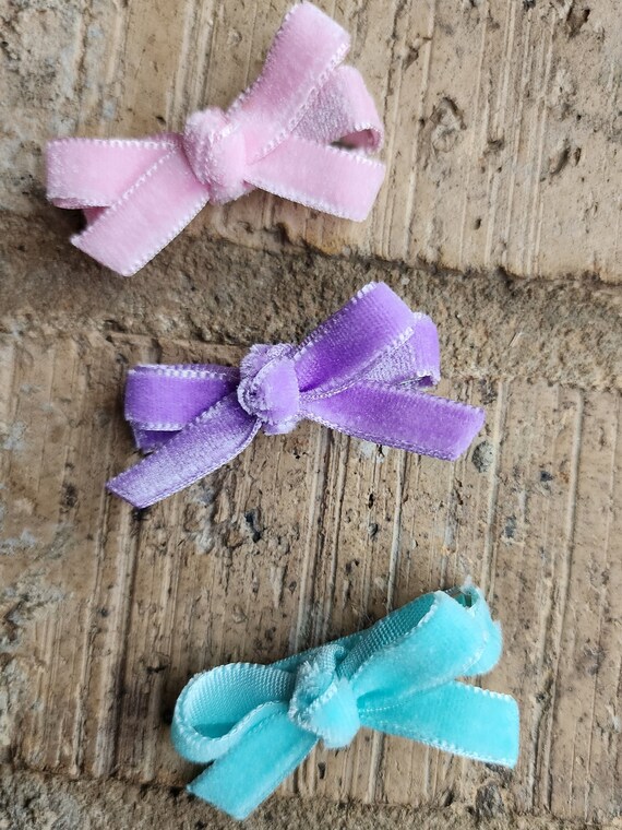 Set of three small velvet bows - pink, lavender and ocean blue