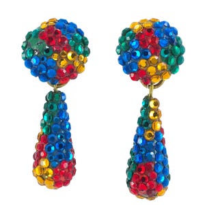Vintage 70&#39;s Richard Kerr Multicolor Crystal Dangling Teardrop Dangle Clip Earrings 2&quot;
