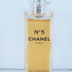 Vintage Rare Chanel No 5 Eau Premiere 150 Ml - 5oz Spray Perfume * New Old Stock
