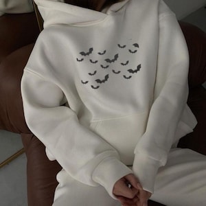 Halloween Bat Hoodie, Unisex Pullover, Cozy Sweatshirt, Fall Fashion, Perfect for Spooky Season, Gift for Bat Lovers