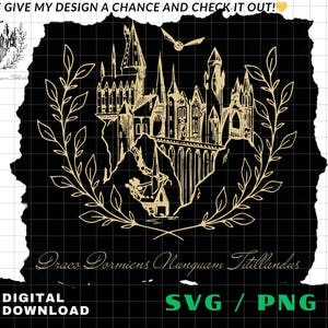 Peut inclure: Téléchargement numérique noir avec une illustration dorée d'un château et la phrase latine "Draco Dormiens Nunquam Titillandus". Le design est encadré par une couronne de laurier dorée et comprend "SVG / PNG".