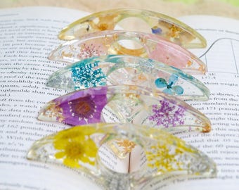 Real Flower Book Page Holder, Floral Resin Thumb Page Holder, Page Spreader, Reading Holder,Book Accessories, Book Lover Gift, Reader Gift