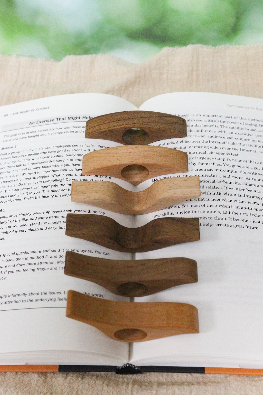 Wood Book Page Holder, Wooden Thumb Page Holder, Page Spreader,book