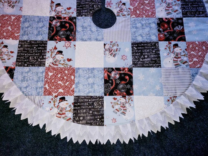 Snowman Patchwork quilted tree skirt 39 wide.