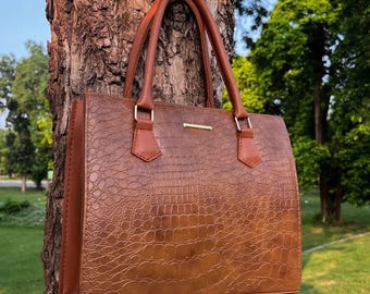 Croc-Embossed Vegan Leather Tote Bag with Free Clutch