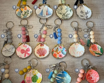 Coastal Scallop Shell Keychain: Handmade Resin Purse Charm