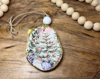 Handcrafted Coastal Christmas Oyster Shell Ornament: Gold Trim & Jute Hanger