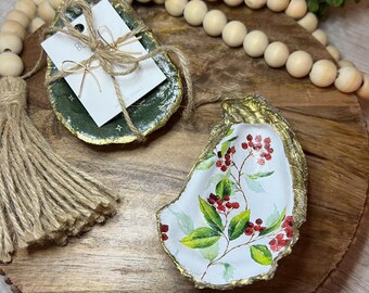 Christmas Oyster Shell Ring Dish: Gold Trim, Coastal Decor